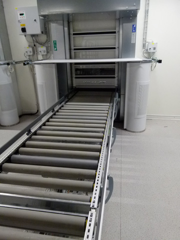 Image of High Speed Door with roller conveyor belt