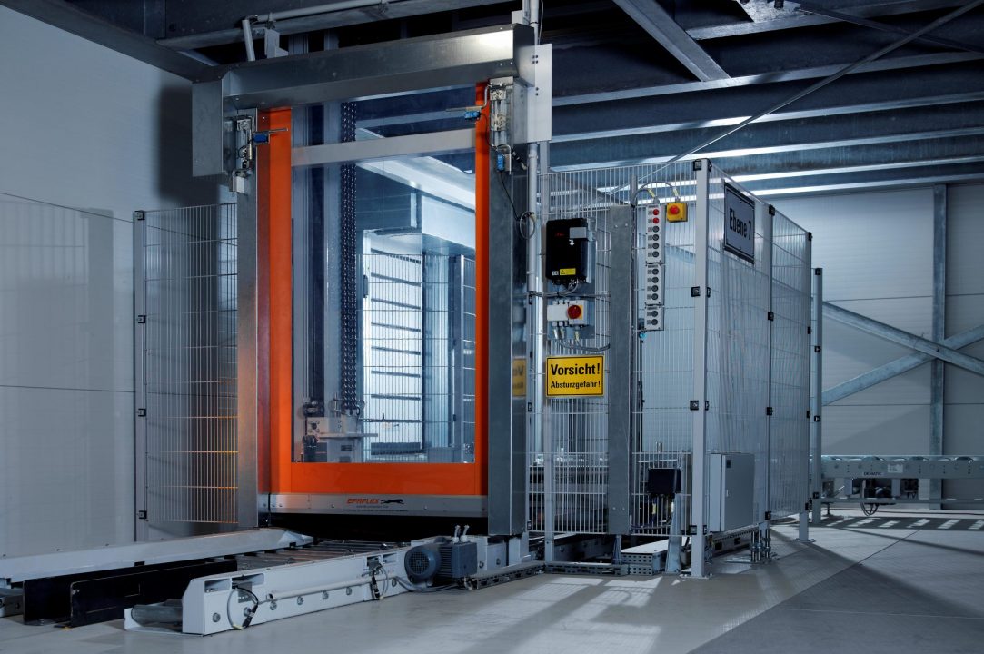 EFA-SRT ECO fabric high speed door installed indoors